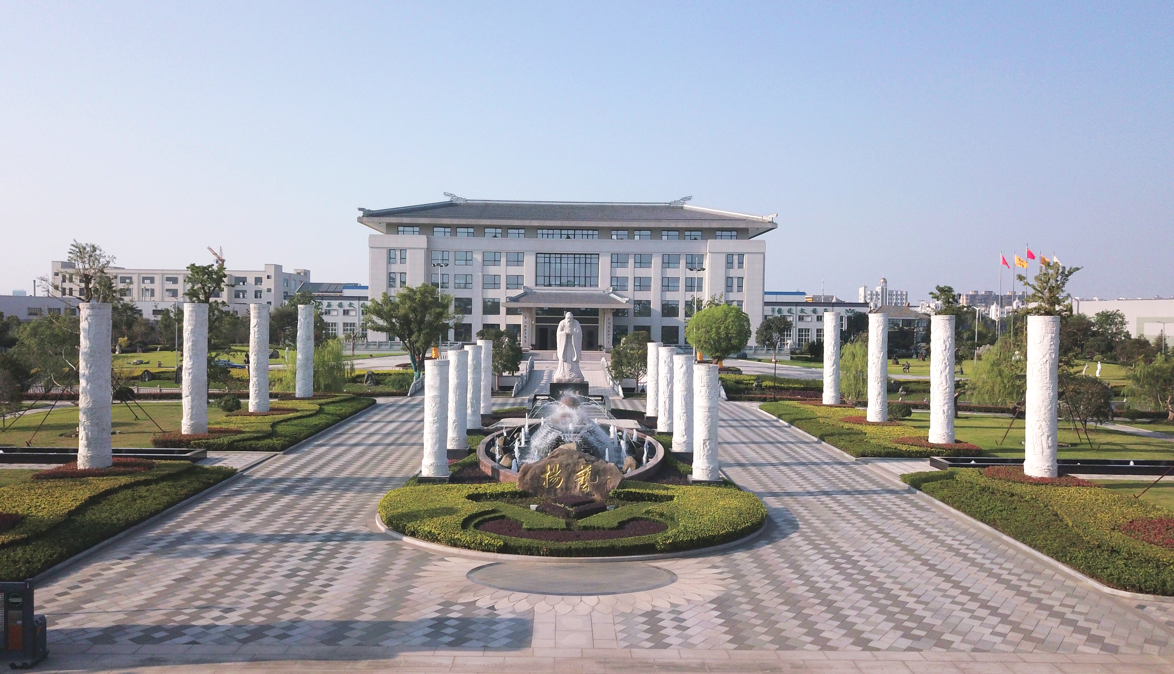 <b>官宣！我们开明抖音&视频号啦，Dou来关注吧~</b>