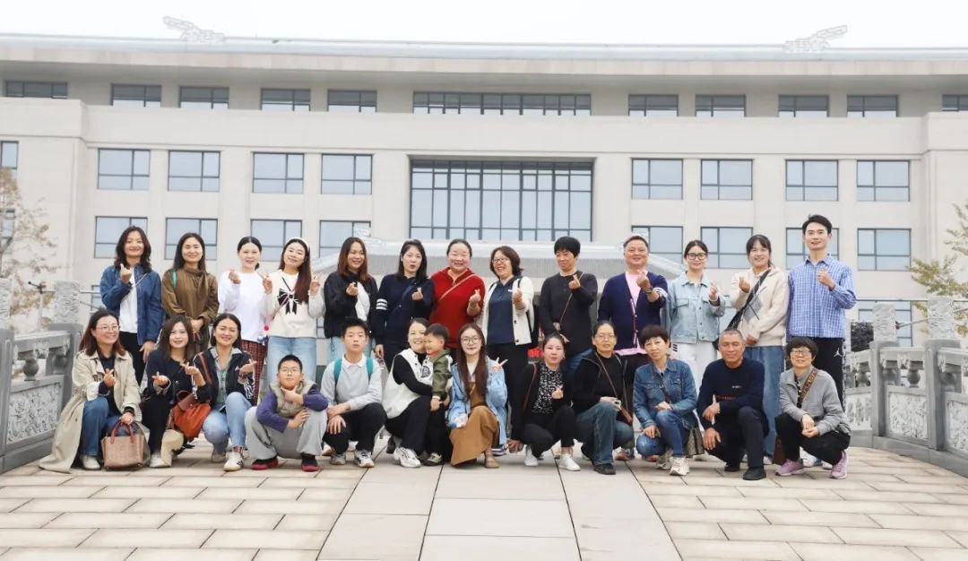 索求艺术殿堂，共筑童梦未来 | 圣地雅歌幼儿园至浙江杨艺团建纪实