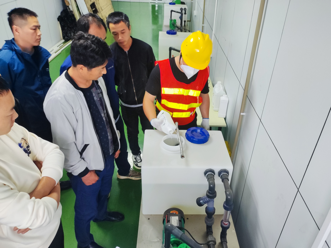 第二十四期湖南省集中空调洗濯消毒职业技术培训圆满闭幕!(图5) 第二十四期湖南省集中空调洗濯消毒职业技术培训圆满闭幕!(图5)